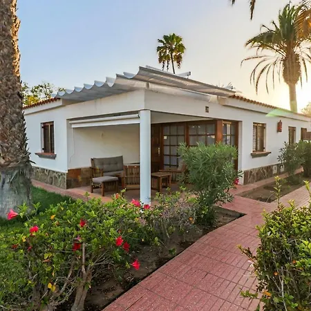 בית נופש Flatguest Yaiza